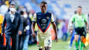 Pedro Aquino en acción con América