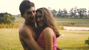 Ayrton Senna junto a Adriane Yamin durante su relación de amor