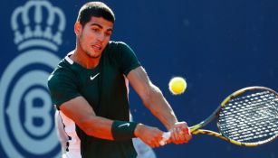 Carlos Alcaraz en un partido de tenis