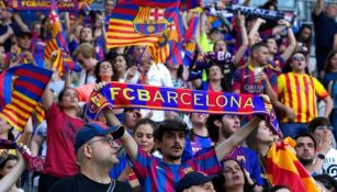Aficionados del Barcelona en la Final de la Champions Femenil
