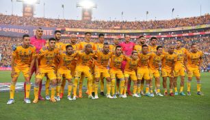 Jugadores de Tigres previo a jugar la Semifinal de Vuelta ante Atlas 