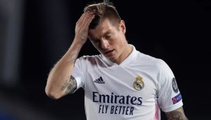 Toni Kroos molesto en un partido con el Real Madrid