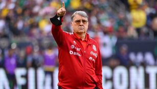 Tata Martino en un partido del Tricolor