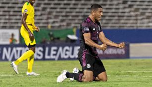 Romo celebrando el gol vs Jamaica