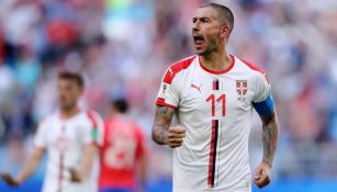 Kolarov anunció su retiro del futbol profesional