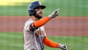 Luis González: Cuadrangular del mexicano en victoria de Giants sobre Pirates