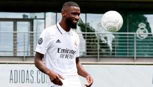 Antonio Rudiger en presentación con Real Madrid