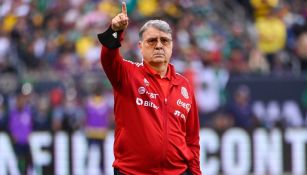 Tata Martino en un juego de la Selección de México