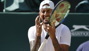 Kyrgios denunció distracción por una mujer borracha