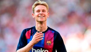 Frenkie de Jong sonríe tras acción del Barça