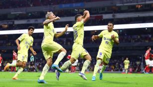 América celebrando su gol vs Toluca
