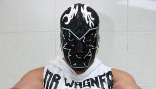 Dr. Wagner Jr. en sesión de fotos