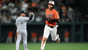 Ramón Urías: Llegó a 10 cuadrangulares en la campaña en victoria de Orioles sobre Yankees