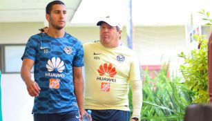 Cecilio Domínguez y Miguel Herrera con América