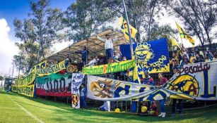 Porra del América en un entrenamiento del equipo