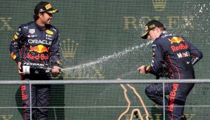 Checo Pérez y Verstappen tras el doblete de Red Bull