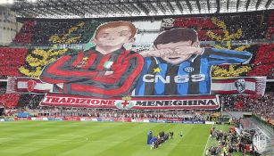 Afición en el Milan vs Inter
