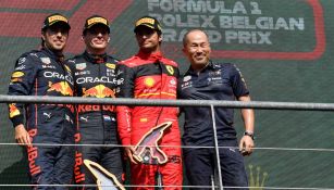 Verstappen, Checo y Sainz Jr. comparten el podio en Spa