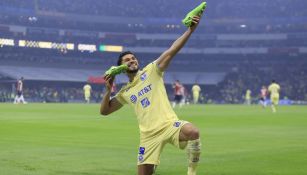 América: Cuauhtémoc Blanco reconoció el festejo de Henry Martín en el Clásico