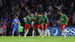 Chivas celebran ante Cruz Azul