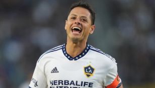 Chicharito confirmó gravedad su lesión; se pierde el Clásico del Tráfico ante Carlos Vela