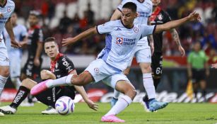 Luis Iturbide en su debut con Cruz Azul