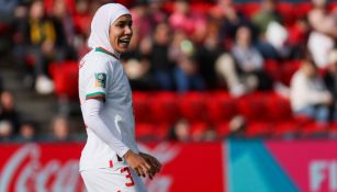 Nouhaila Benzina se convirtió en la primera jugadora de la Copa Mundial Femenina en jugar con hiyab 