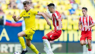 Almería pierde de último minuto contra el Villarreal, con César Montes como titular
