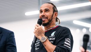 F1: Hombre que 'robo' el premio de Lewis Hamilton aclara la situación "Fue un malentendido"