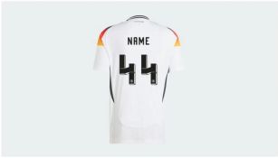 Adidas prohíbe personalizar camisetas de la Selección Alemana con el número 44
