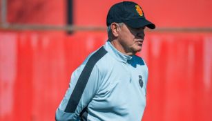 Javier Aguirre consuela a jugadores del Mallorca: “Somos una familia y dimos lo que tenemos”
