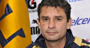 Roberto Medina, nuevo director técnico de Pumas, se dijo alegre de volver a la UNAM