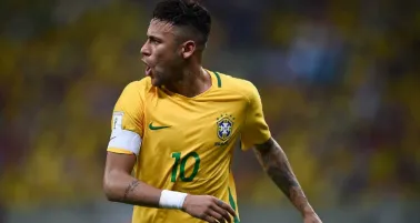 Neymar da indicaciones en juego de Brasil