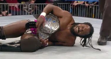 Rich Swann tras retener el campeonato
