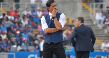 Francisco Palencia, observa el duelo vs Cruz Azul