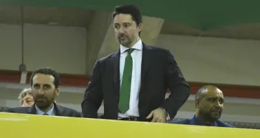 Yon de Luisa en palco de estadio