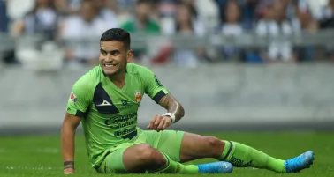 Sebastián Vegas durante un partido con Morelia