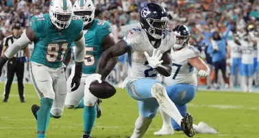 Tennessee Titans consiguen su primera victoria de la temporada ante los Miami Dolphins