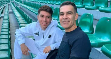 Rafael Márquez visita a Rodrigo Huescas en Dinamarca