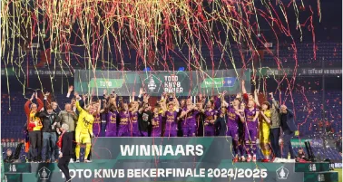 Go Ahead Eagles vence al AZ Alkmaar en la Final de Copa y consigue su primer título en 92 años