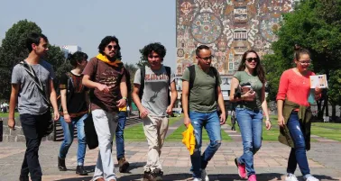 UNAM ofrece Beca de 120 mil pesos para titularse en el extranjero: Requisitos 