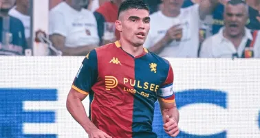 Vásquez podría dejar a Genoa en invierno