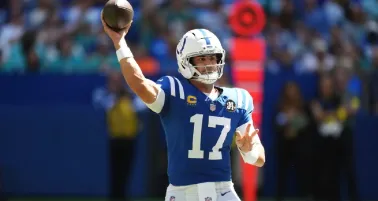 Daniel Jones, con una actuación perfecta, comanda aplastante triunfo de los Colts ante Miami