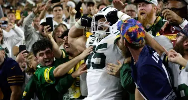 Packers aplastan a los Commanders en el Thursday Night Football