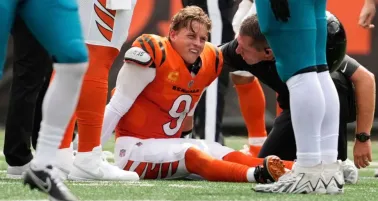 Burrow estará fuera de acción por tres meses