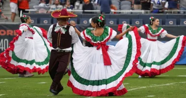 Los Bears celebraron el mes de la herencia hispana