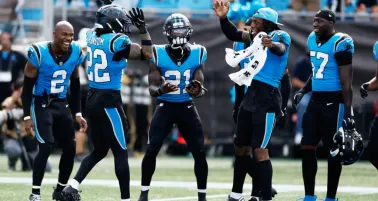 Panthers consiguen su primera victoria de la temporada al aplastar a Falcons