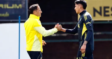 Edson Álvarez y Domenico Tedesco