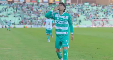 Santos Laguna domina a Querétaro y acecha puestos de Play-In