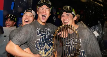 Checo Pérez felicitó a los Dodgers por su título